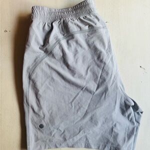 lululemon athletica Men's Light Gray Athletic Shorts